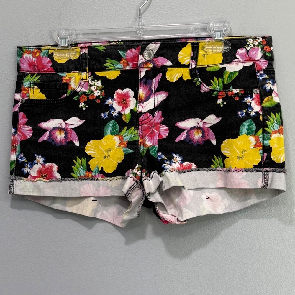 L.E.I.‎ Ashley Lowrise Floral Denim Shorts Black Tropical Emma Size 11